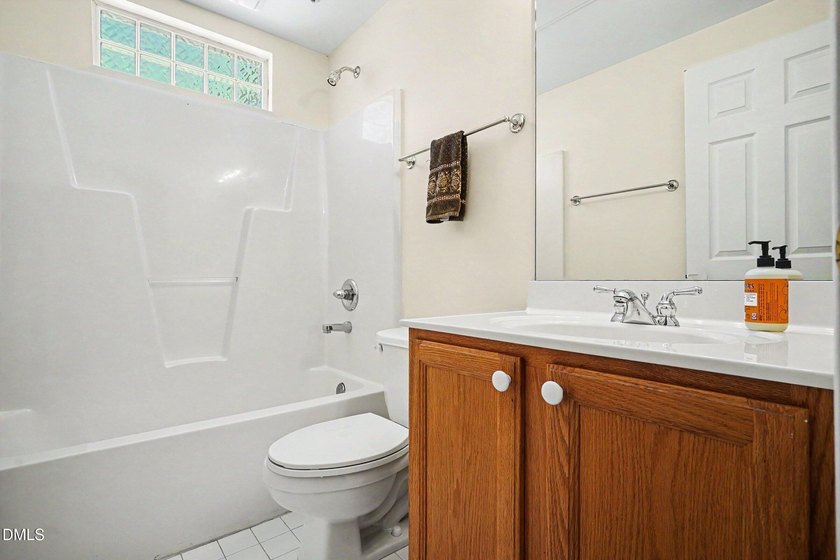 Midtown Raleigh condo. Convenient easy access location just - photo 20