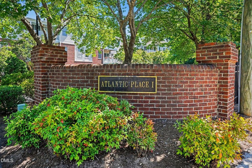 Midtown Raleigh condo. Convenient easy access location just - photo 27