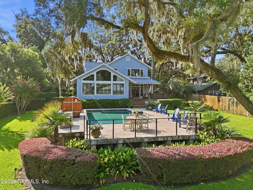 Surrounded by magnificent oaks draped w/ Spanish moss &amp; - photo 2