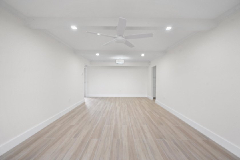 Welcome to Ocean Villas Condo Apts in Jupiter, where waterfront - photo 7