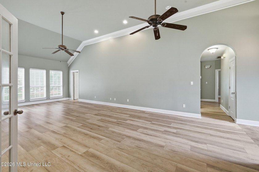 Unbeatable value in the highly sought-after Bienville Place - photo 6