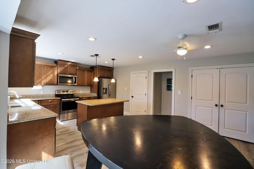 Beautiful updated family home . The home features valuted - photo 10