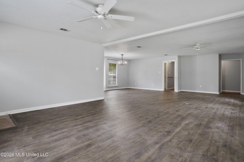 Great Brick Home with an Additional Lot! Enjoy extra space and - photo 9