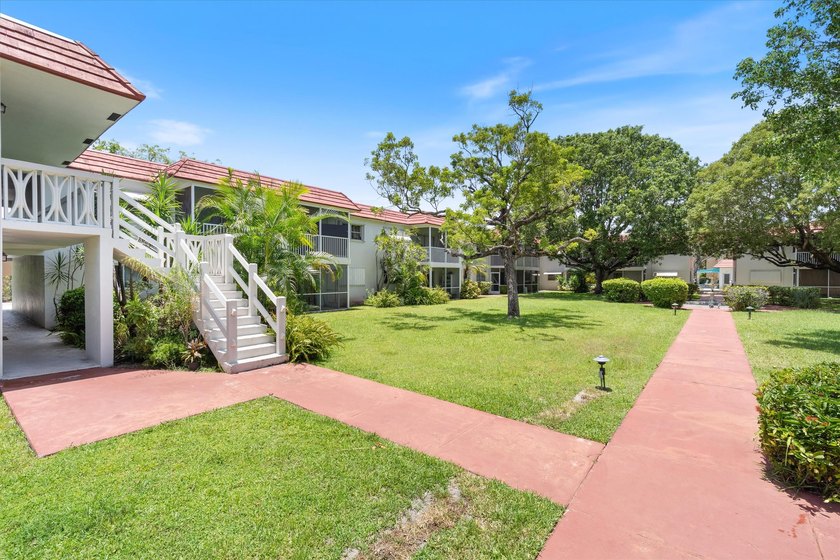 All ages welcome to this great unit in Deerfield Beach - photo 2