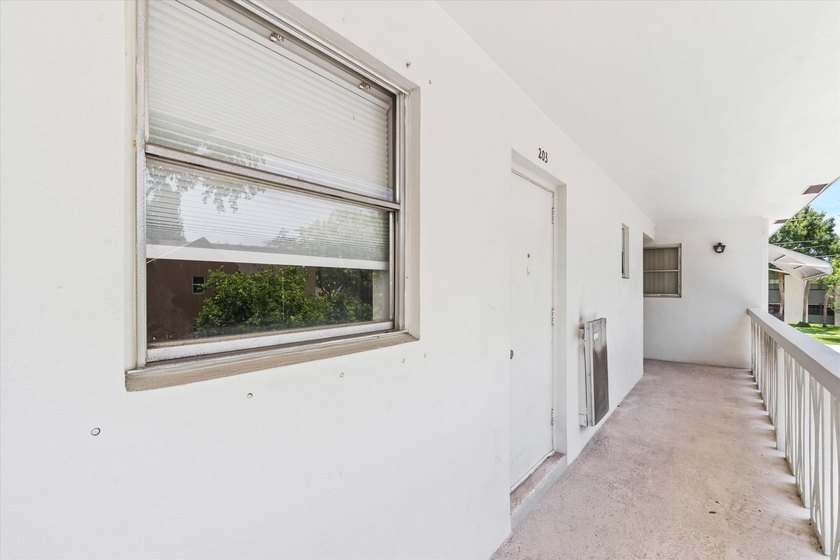 All ages welcome to this great unit in Deerfield Beach - photo 3