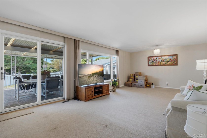 Located in the desirable Hampton West Estates community of - photo 12