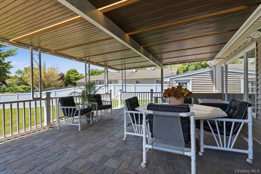Located in the desirable Hampton West Estates community of - photo 15