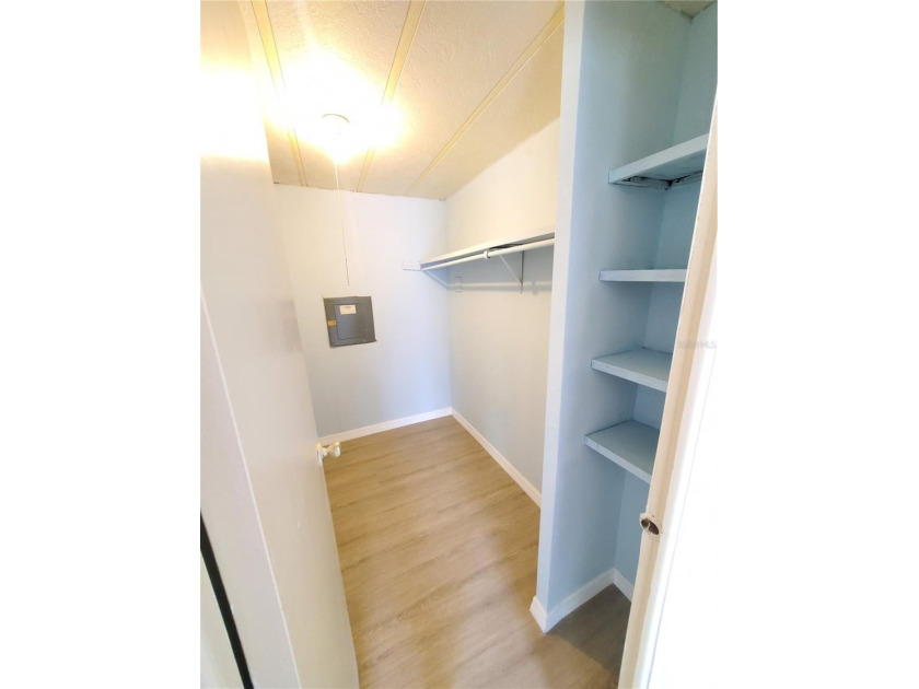 SPECIAL OPPORTUNITY TO BUY DOUBLE-WIDE MOBILE HOME IN THE - photo 20