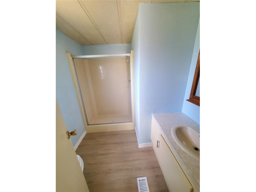 SPECIAL OPPORTUNITY TO BUY DOUBLE-WIDE MOBILE HOME IN THE - photo 22
