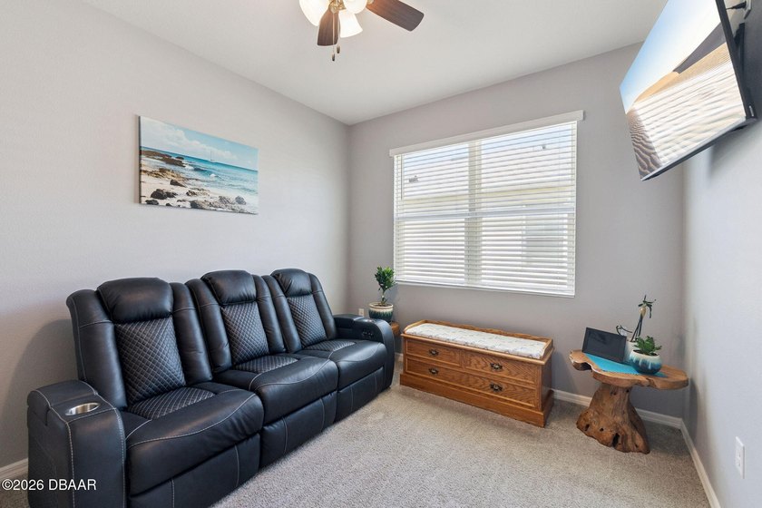 Welcome to your nearly-new waterfront retreat in the desirable - photo 26