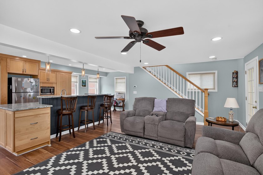 321 Oakwood Ave - photo 38