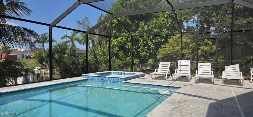 Welcome to your slice of paradise in SW Florida. Beautiful house - photo 43