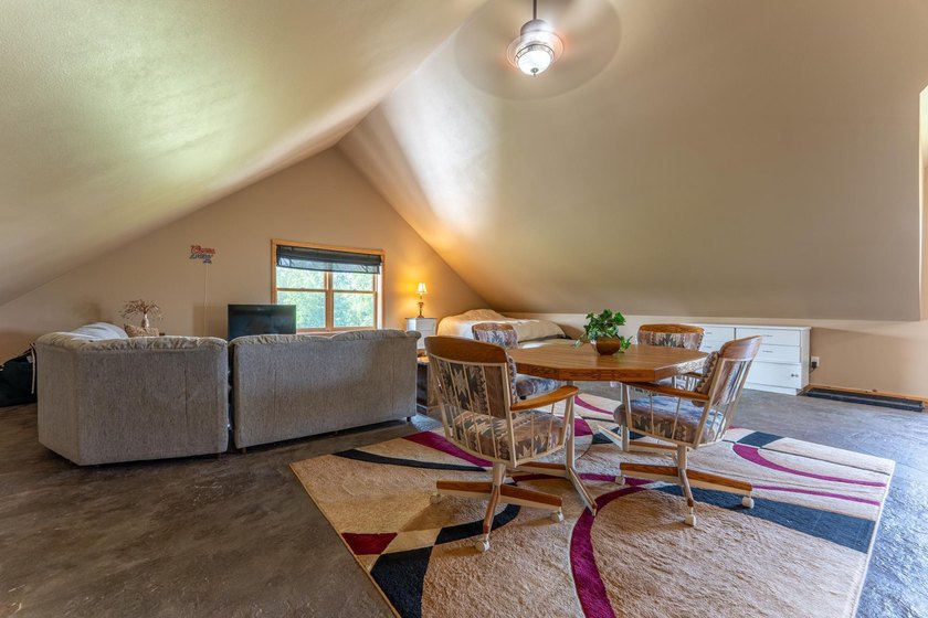 Experience exceptional lakefront living on beautiful Rainy Lake! - photo 33