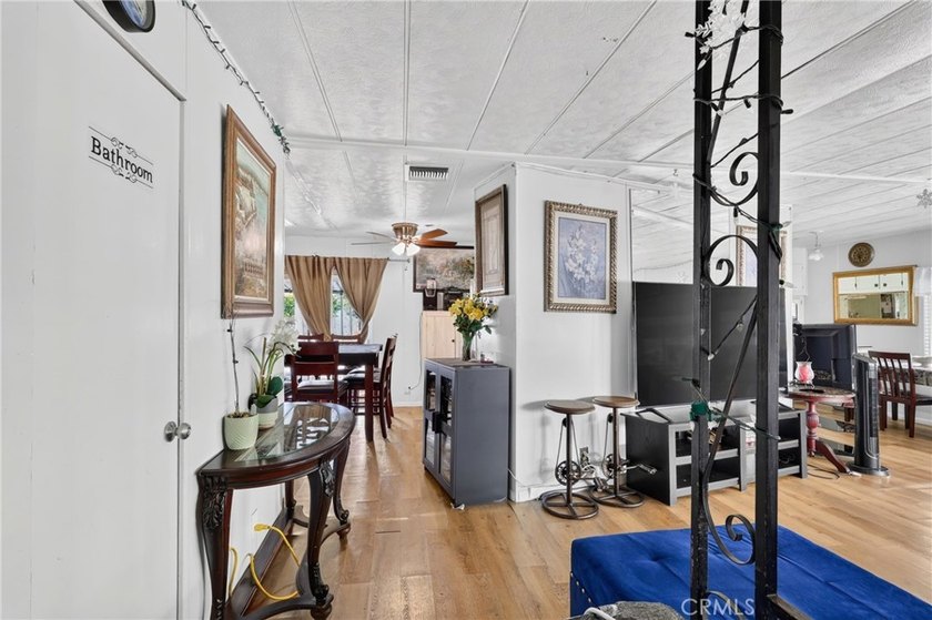 Welcome to this inviting 3-bedroom, 2-bath mobile home offering - photo 7