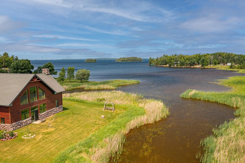Experience exceptional lakefront living on beautiful Rainy Lake! - photo 45