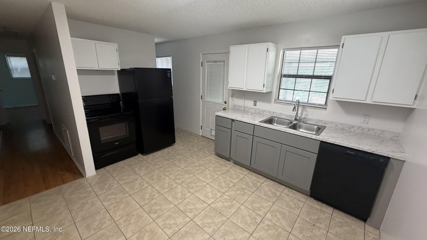 Discover the perfect blend of investment potential and natural - photo 8