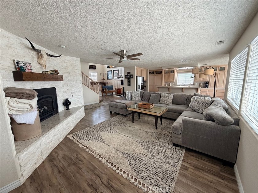 18285 Harbor Dr - photo 4
