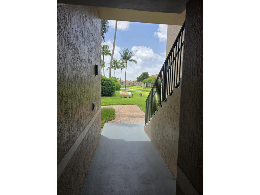 7824 SONOMA SPRINGS Cir 104 - photo 4