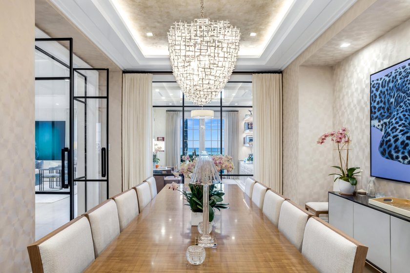 A rare opportunity to purchase a one of a kind 8,645 sq. ft - photo 6