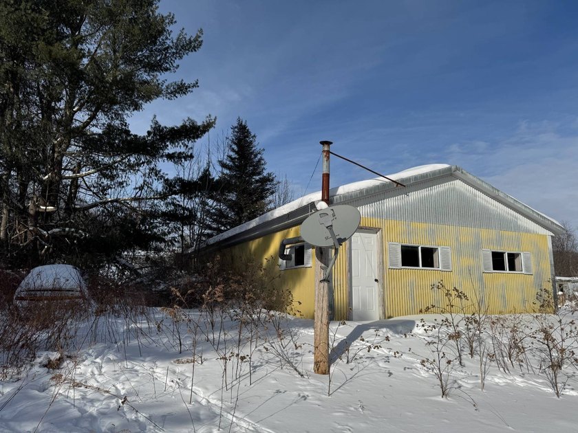 Whether looking for a building lot for your future home, a - photo 7