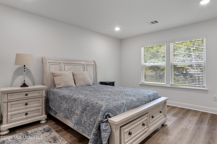 This wonderful build in the Meritage Home community of Palmetto - photo 17