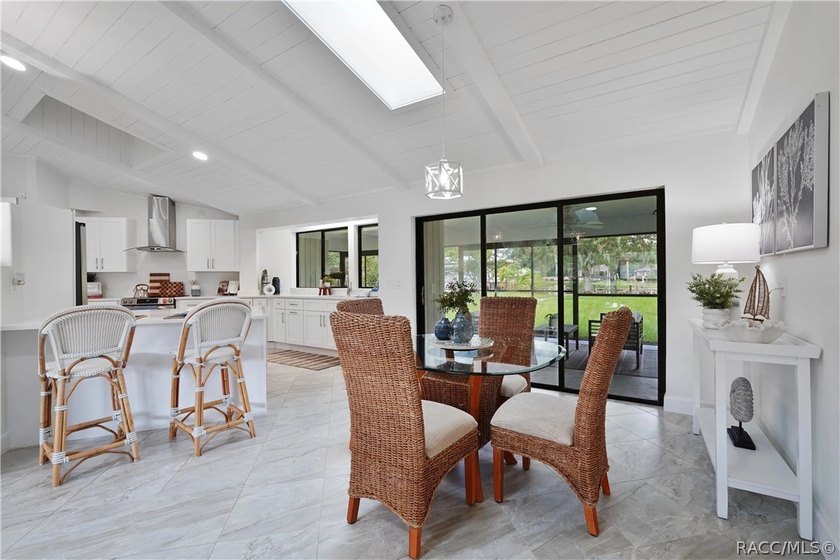 Experience the Ultimate Florida lifestyle in this stunning - photo 9