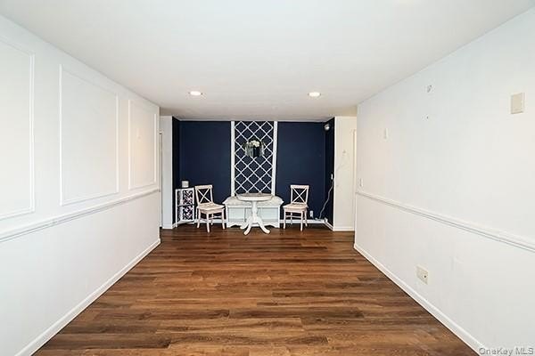 Move right into this charming and meticulously maintained one - photo 5