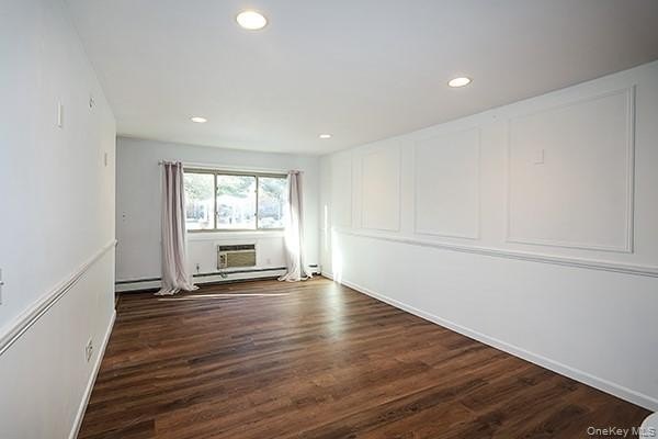 Move right into this charming and meticulously maintained one - photo 6