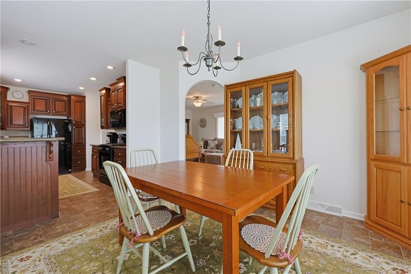 OPEN HOUSE CANCELED OFFER ACCEPTED Welcome To Easy Living In - photo 13