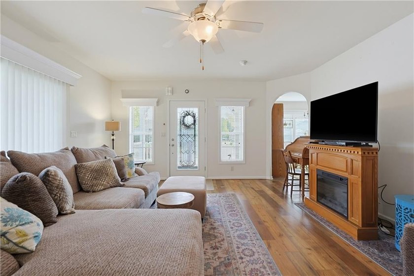 OPEN HOUSE CANCELED OFFER ACCEPTED Welcome To Easy Living In - photo 15