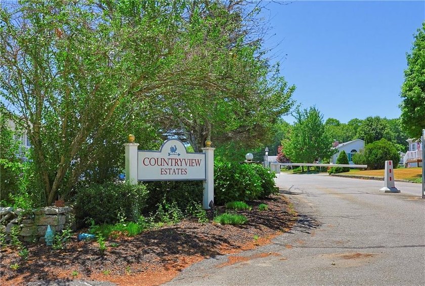 OPEN HOUSE CANCELED OFFER ACCEPTED Welcome To Easy Living In - photo 32