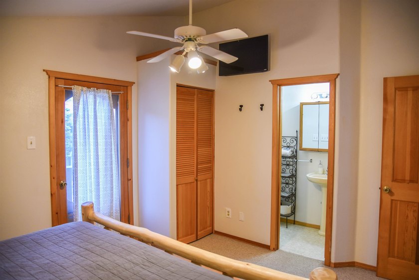 End-unit triplex home with 2 bedrooms, 2.5 bathrooms, and 1,156 - photo 19