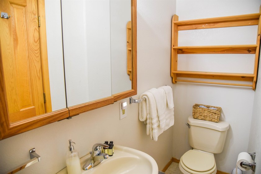 End-unit triplex home with 2 bedrooms, 2.5 bathrooms, and 1,156 - photo 20