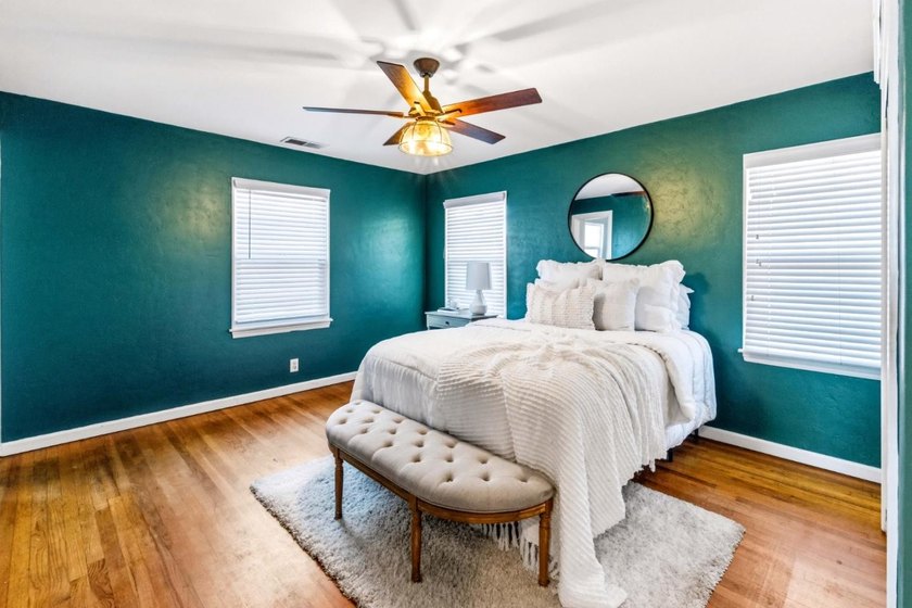 Welcome to 840 Capistrano Drive. This beautifully maintained - photo 25
