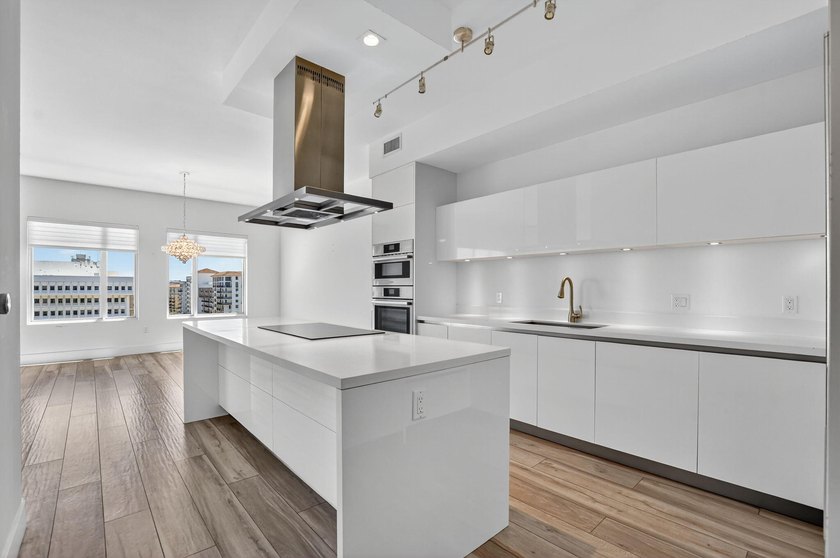Welcome to Unit 1014 at Tower 155, a stunning 2-bedroom, 2 - photo 20