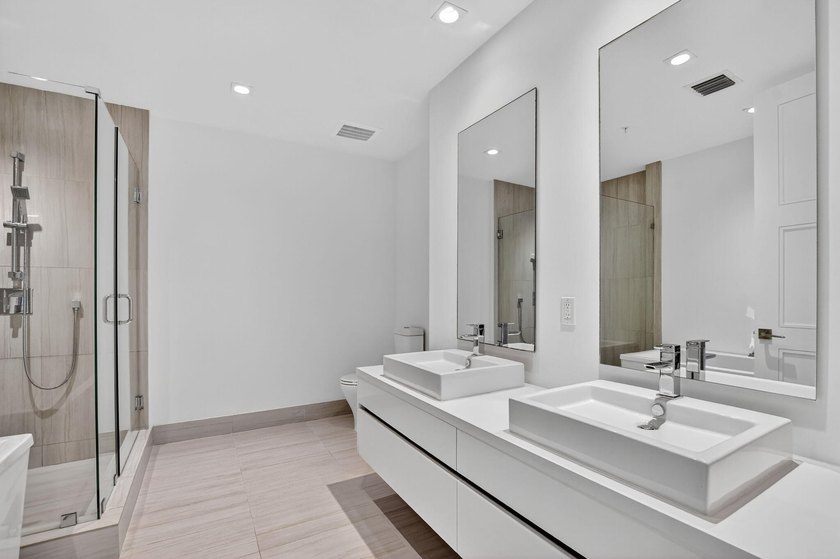 Welcome to Unit 1014 at Tower 155, a stunning 2-bedroom, 2 - photo 43