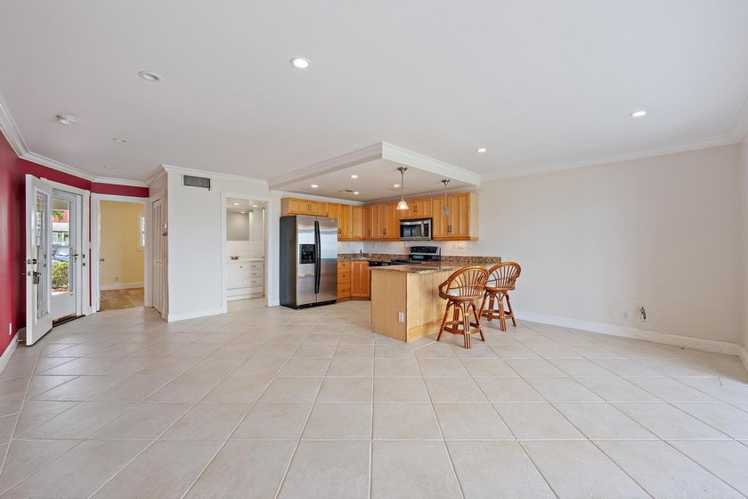 Enjoy easy waterfront living in this gated community with - photo 21