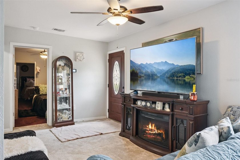 I present to you 90 North Goldwyn ave. This shotgun style - photo 8