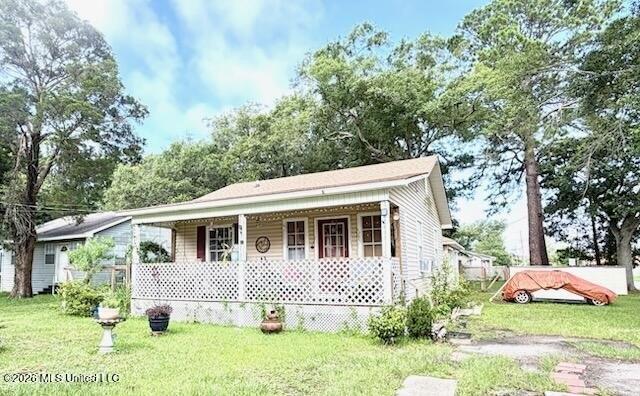 Fantastic 2BR/1BA Home Conveniently Located Across from - photo 5