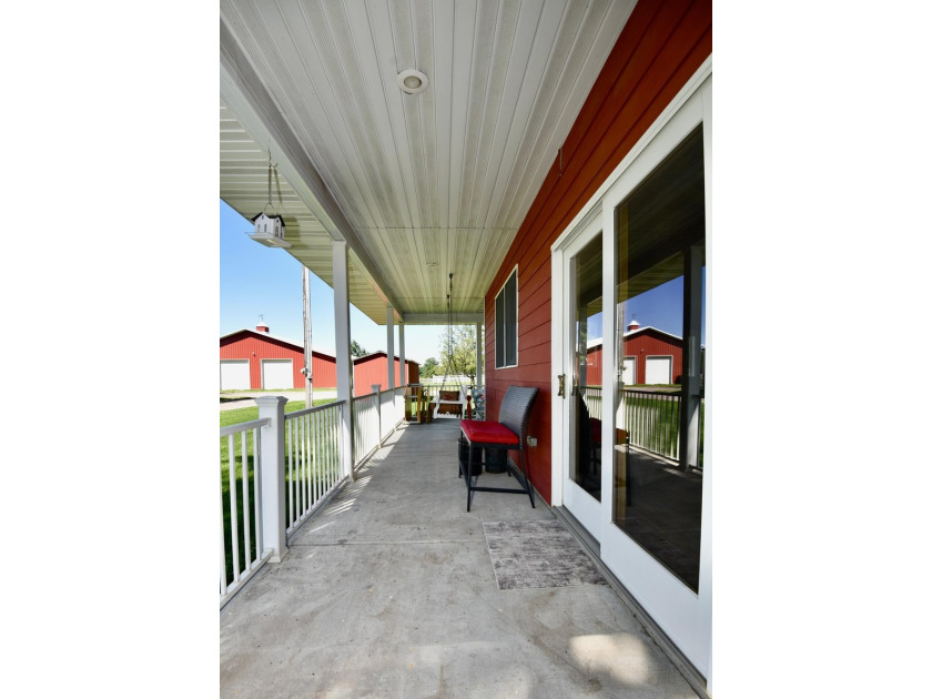 Classic Hobby Farm &amp; Equestrian Property on Beautiful - photo 13