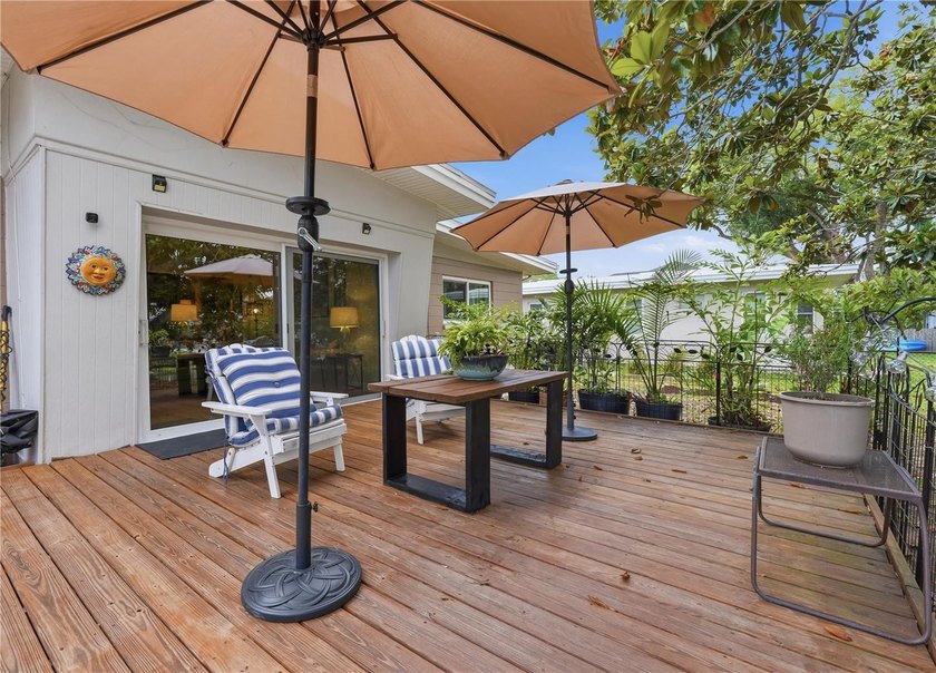 Welcome to your waterfront retreat in the heart of Palm Harbor - photo 27