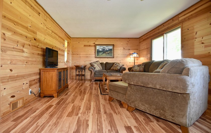 Classic Hobby Farm &amp; Equestrian Property on Beautiful - photo 27