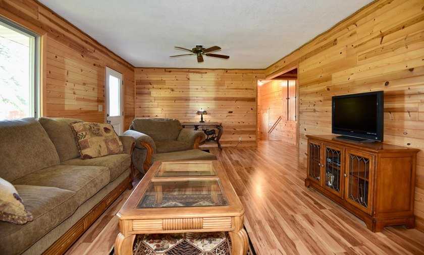 Classic Hobby Farm &amp; Equestrian Property on Beautiful - photo 28