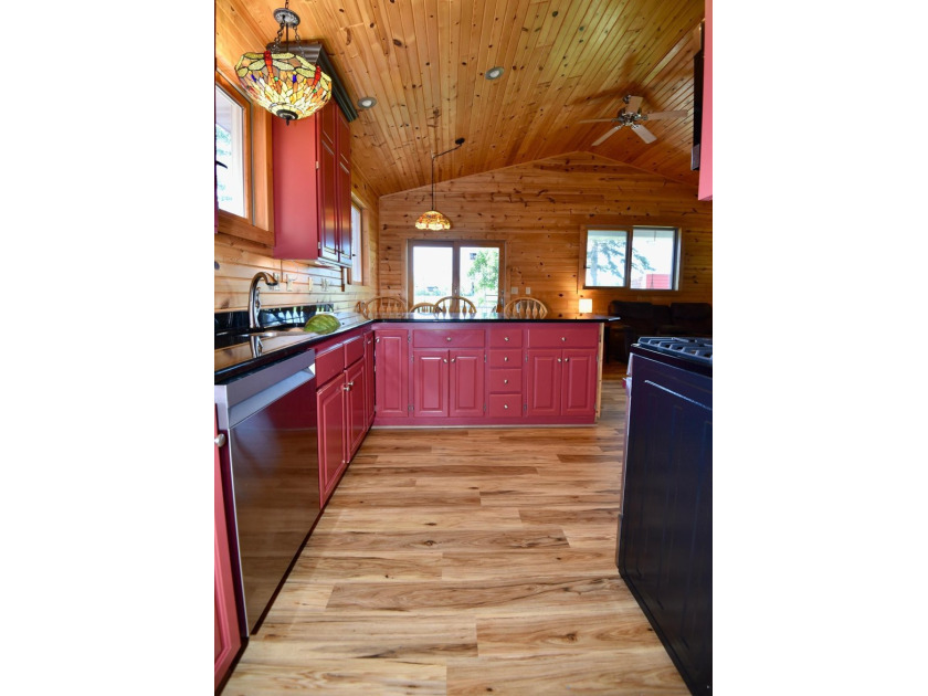 Classic Hobby Farm &amp; Equestrian Property on Beautiful - photo 44