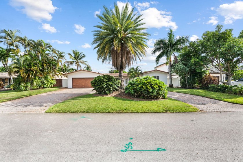 Welcome to one of Fort Lauderdale's most desirable - photo 2