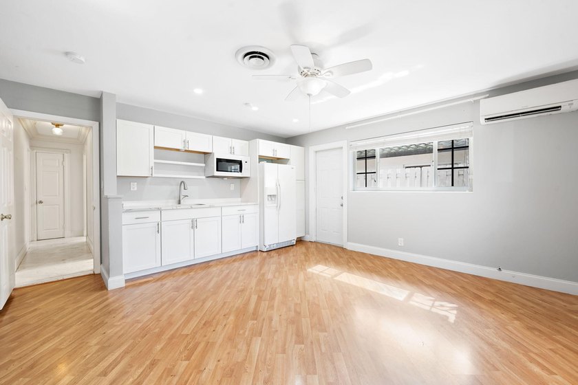 Welcome to one of Fort Lauderdale's most desirable - photo 9