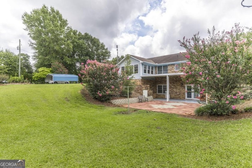 Escape to your own private masterpiece at 8457 Lower Thomaston - photo 12