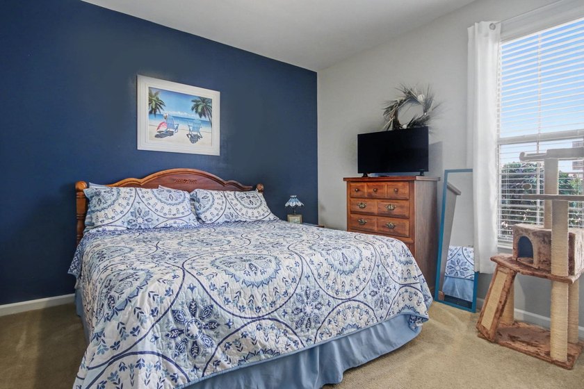 Welcome to 437 Coral Harbor Drive in the highly sought-after - photo 22