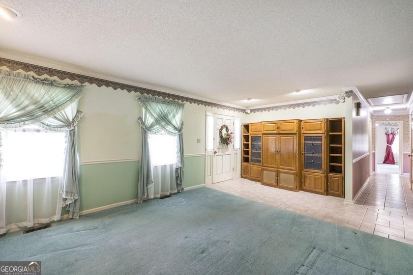 Escape to your own private masterpiece at 8457 Lower Thomaston - photo 44