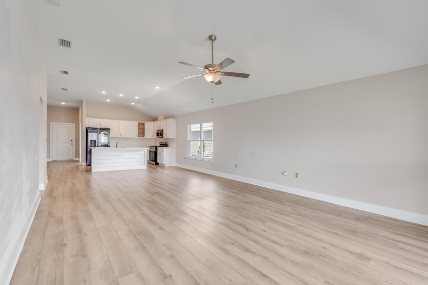 2022 built home minutes from Tyndall AFB with a real path to - photo 12